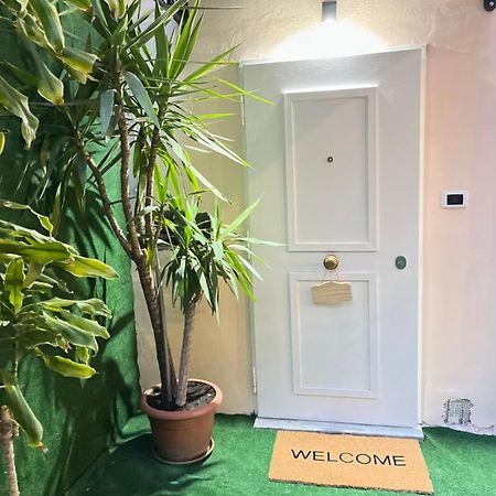 Maison Sabale' Apartment Napoli Bagian luar foto