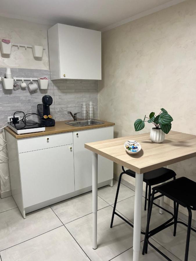 Maison Sabale' Apartment Napoli Bagian luar foto