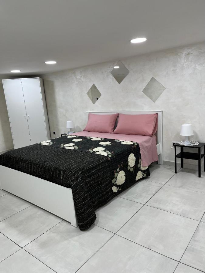 Maison Sabale' Apartment Napoli Bagian luar foto