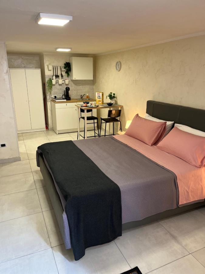 Maison Sabale' Apartment Napoli Bagian luar foto