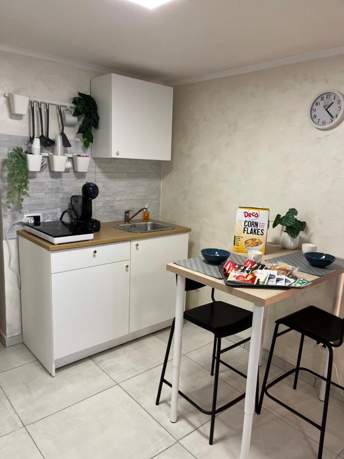 Maison Sabale' Apartment Napoli Bagian luar foto